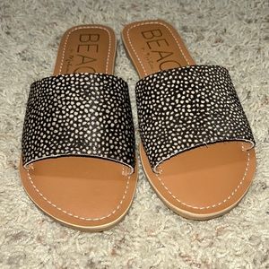 Women’s Beach by Matisse Cabana Sandals Size 6